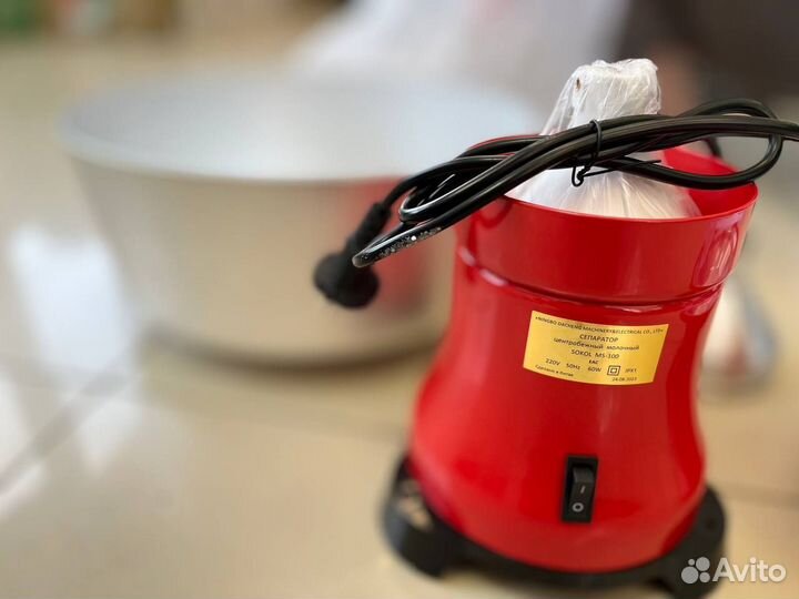Сепаратор для молока электрический