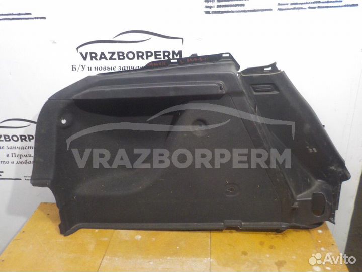 Обшивка багажника левая Chevrolet Cruze