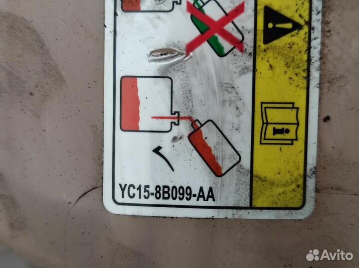 Бачок расширительный Range Rover 4 L405