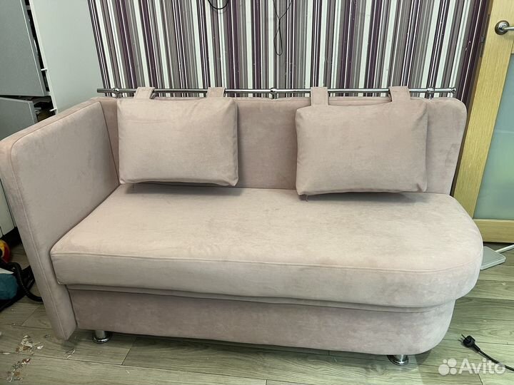 Перетяжка мебели