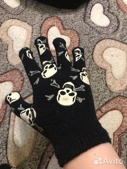 Перчатки