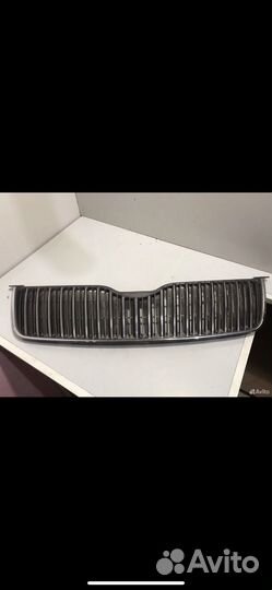 Решетка радиатора toyota corolla 120 9 поколение