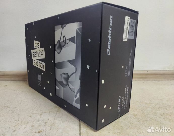 Драм-машина Elektron Syntakt E25 Remix Edition