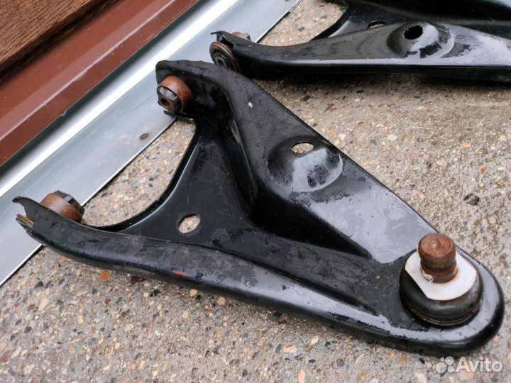 Рычаг подвески передний Renault Logan седан K7J