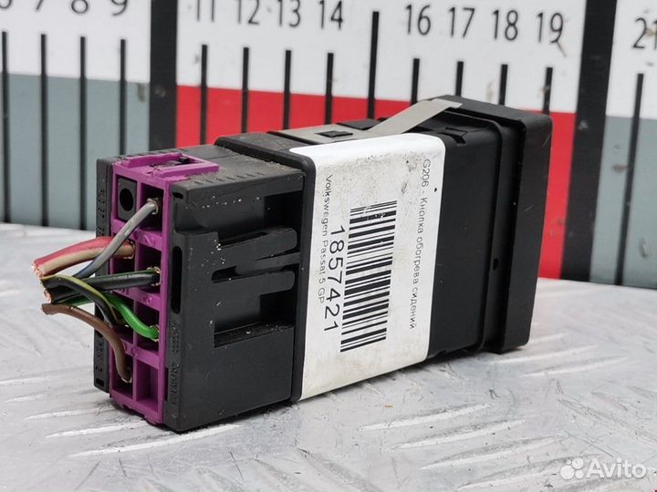 Кнопка обогрева сидений Volkswagen Passat B5 рест