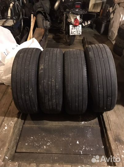 Yokohama 704R 225/65 R17 46