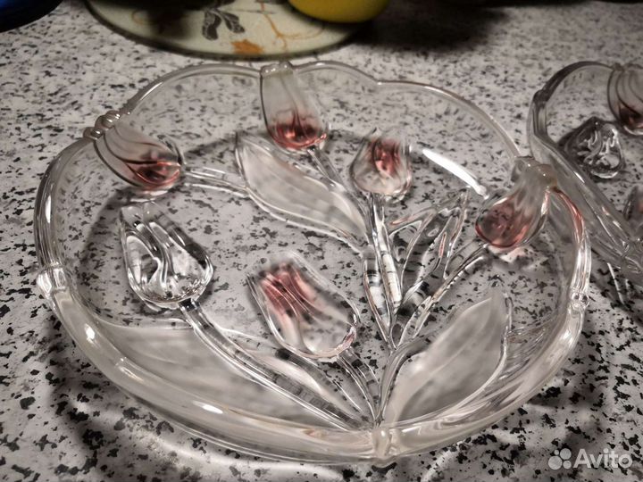 Салатник пара