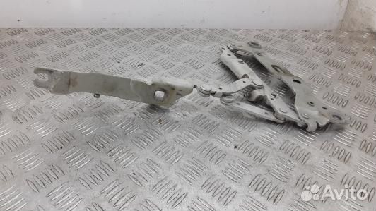 Петля капота BMW 5 F10/F11 (3BA10D501)