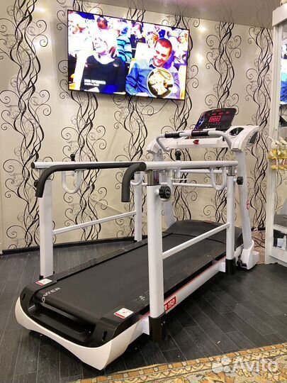 Беговая дорожка CardioPower TR150