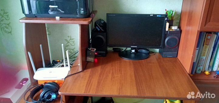 Компьютерный стол бу