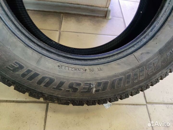 Bridgestone Ice Cruiser 7000 205/65 R15