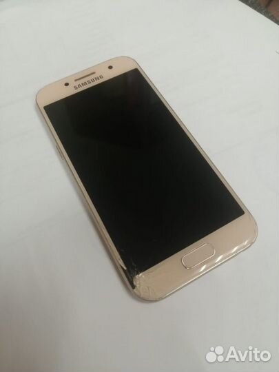 Samsung Galaxy A3 SM-A300F Single Sim, 16 ГБ