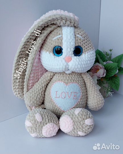 Вязаные именные игрушки Плюшевый зайчик с метрикой