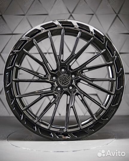 Кованые диски Audi Q7 R23