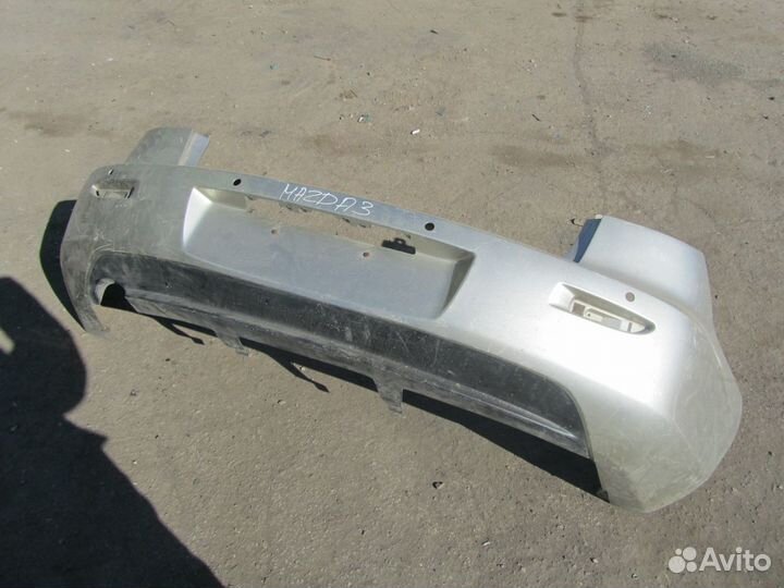 Mazda 3 BK Бампер задний седан до 2006
