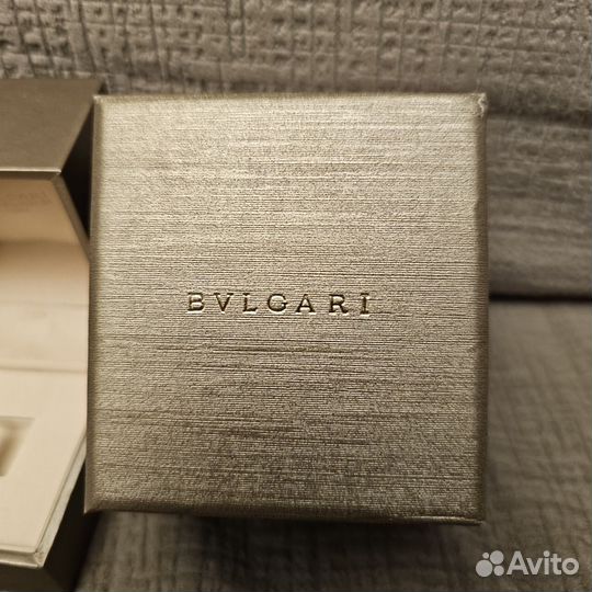 Коробка bvlgari для кольца с язычком