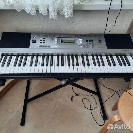 Синтезатор yamaha PSR-E353 комплект