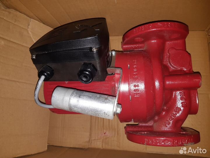 Циркуляционный насос Grundfos 32-120 F B