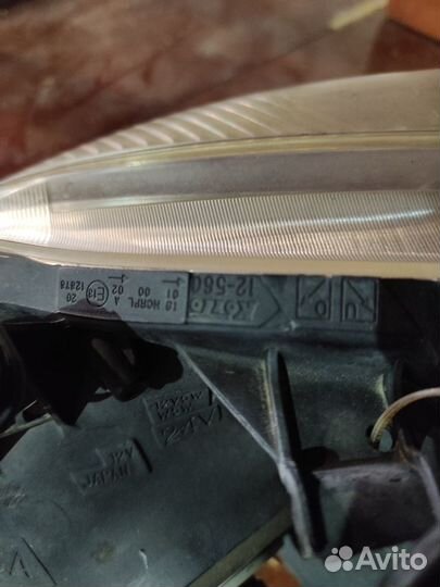 Фара Тойoта королла e150