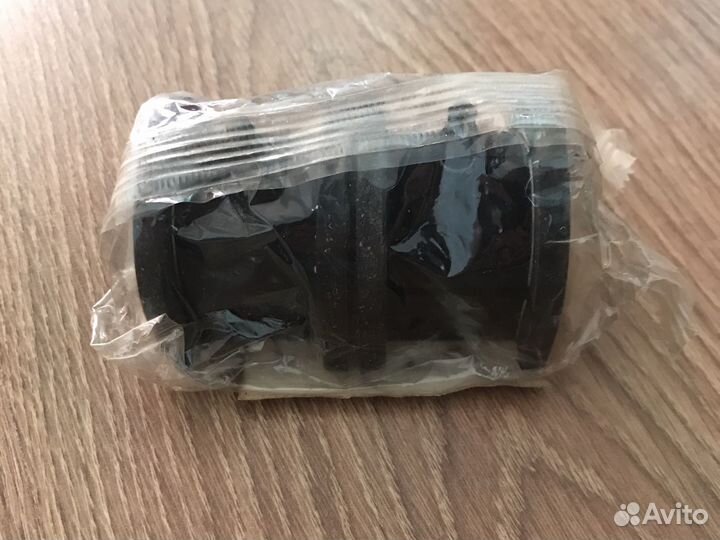 Втулка переднего стабилизатора mitsubishi MN100250