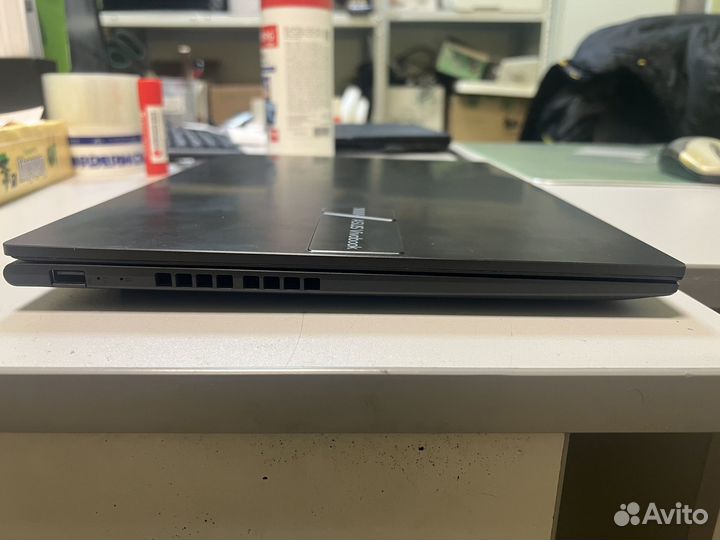 Ноутбук asus VivoBook 16 M1605YA-MB332