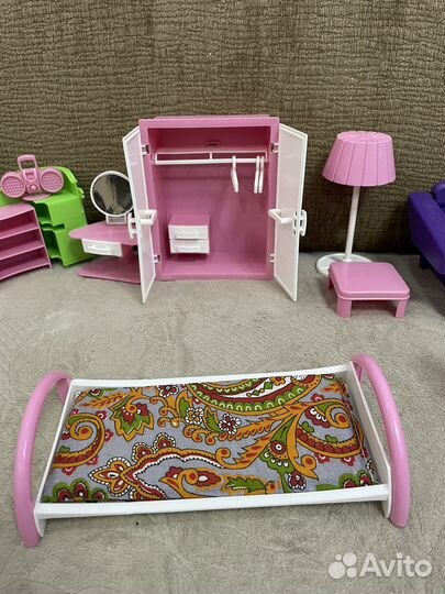 Домик кукольный