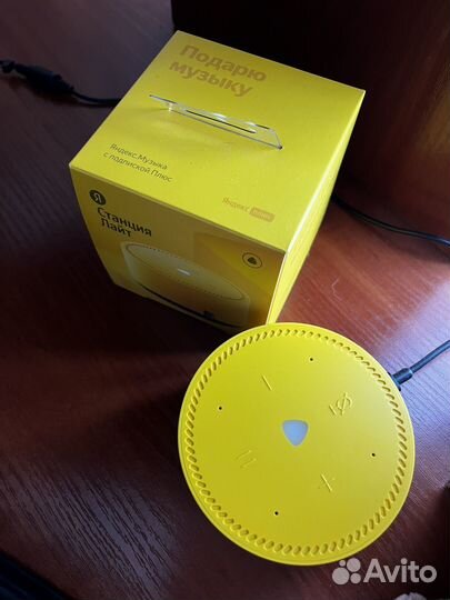 Яндекс колонка (станция) новая Алиса лайт