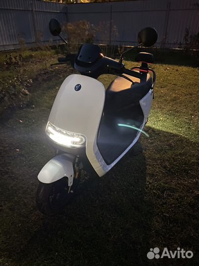 Ninebot e125 электромопед