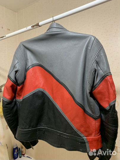 Мотокуртка