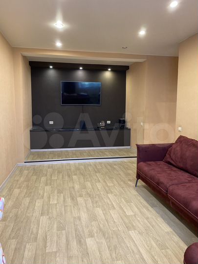 2-к. квартира, 56,6 м², 4/4 эт.