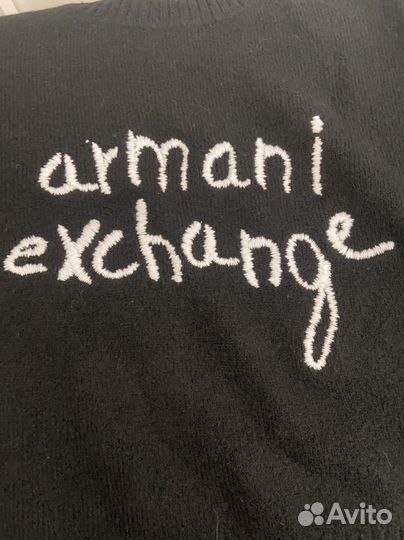 Свитер armani новый женский