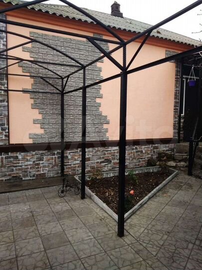 Дом 96 м² на участке 5 сот.