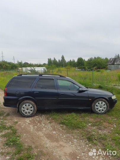 Opel Vectra 1.8 МТ, 2001, 252 000 км