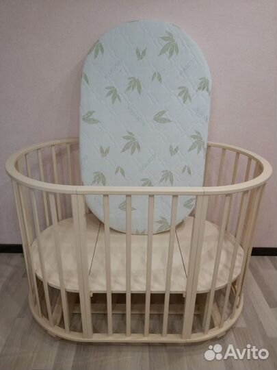 Кроватка Sweet Baby Delizia с маятником + матрас