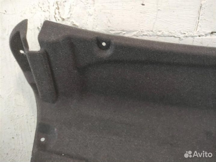 Обшивка крышки багажника Chevrolet Cruze J300 2009