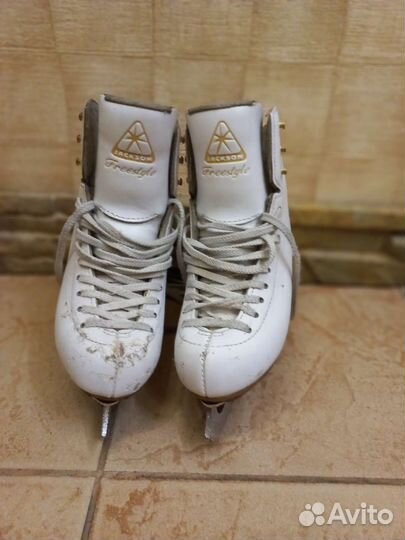 Фигурные коньки jackson freestyle