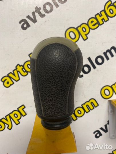 Ручка рычага МКПП Ford Focus 2