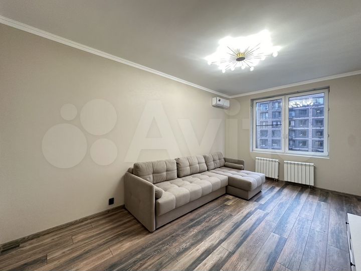 2-к. квартира, 70 м², 7/28 эт.