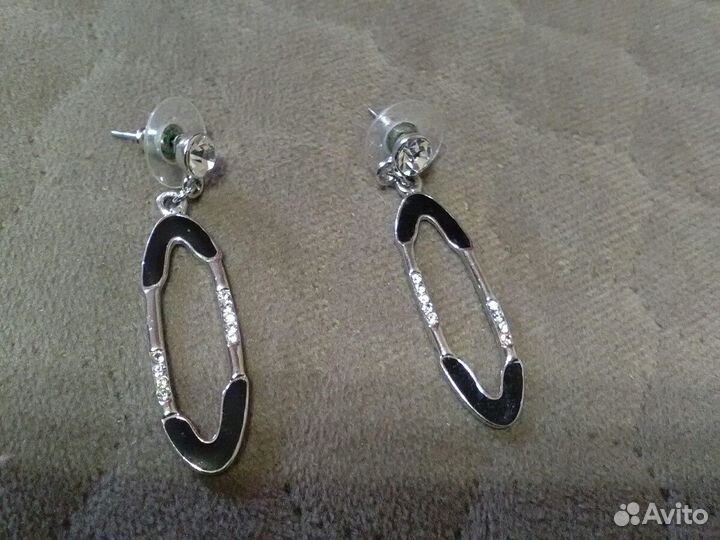 Кольцо и серьги