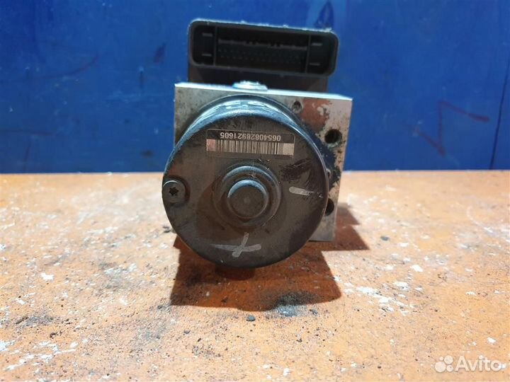 Блок ABS Ford Kuga 2008-2012 AV412C405AA