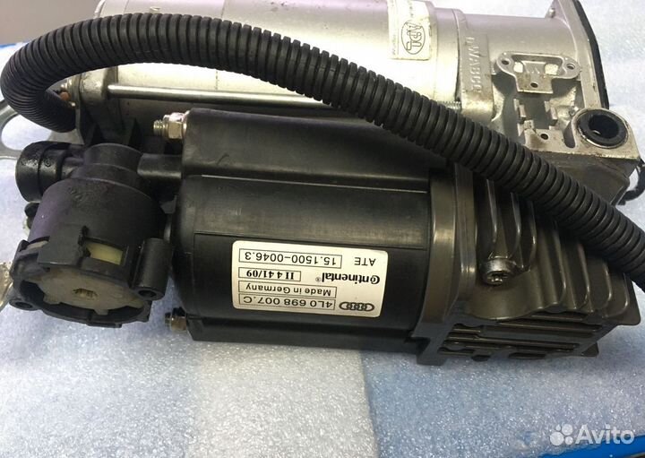 Компрессор пневмоподвески audi Q7 4L