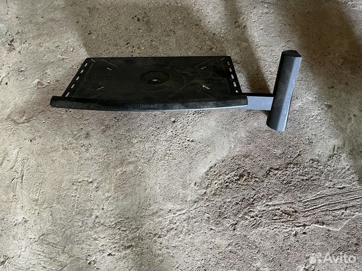 Кронштейн настенный для телевизора