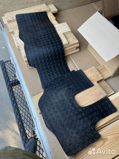 Коврики из резины для Хино Дутро, узкая кабина