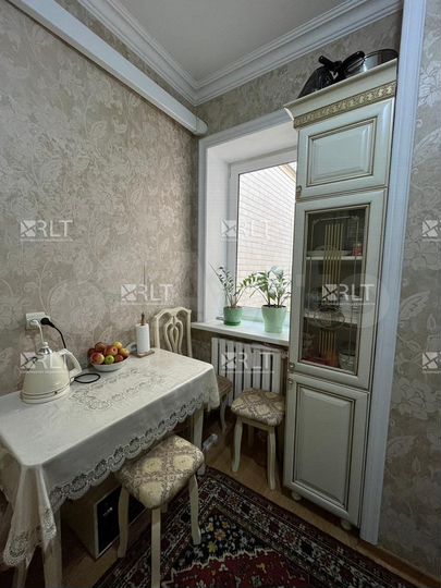 1-к. квартира, 48 м², 2/2 эт.