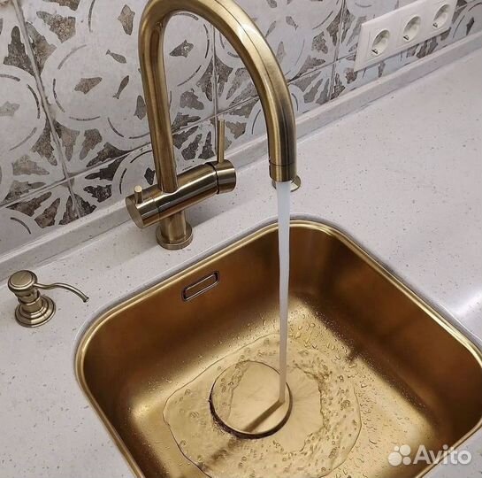 Кухня массив