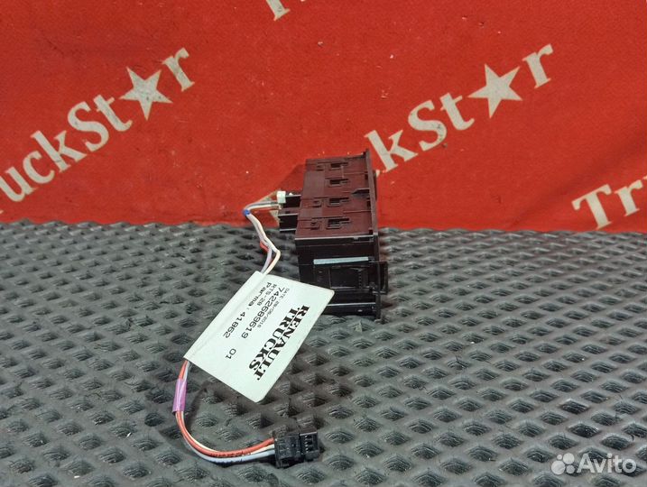 Блок кнопок Renault T