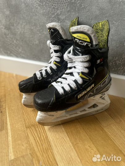 Хоккейные коньки bauer