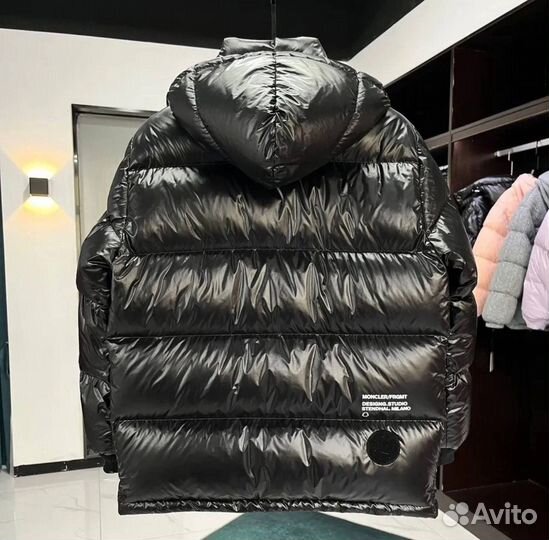 Пуховик мужской Moncler Anthemyx черный пух перо