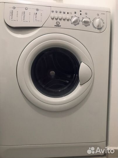 Стиральная машина indesit