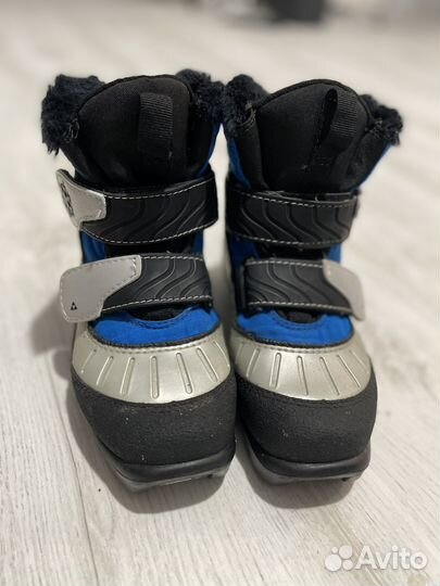 Лыжные ботинки fischer